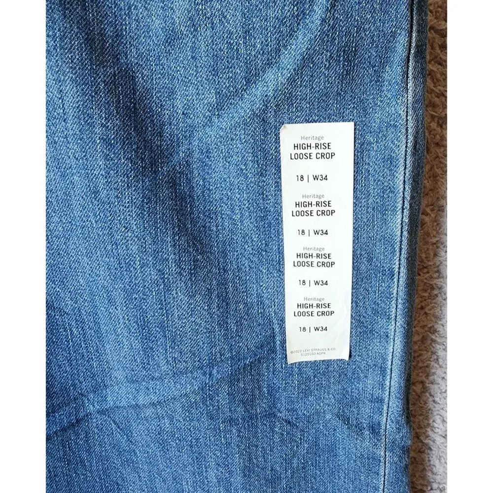 NEW‎ Signature by Levi Strauss Women's Heritage High-Rise Loose Crop Jeans Sz 18